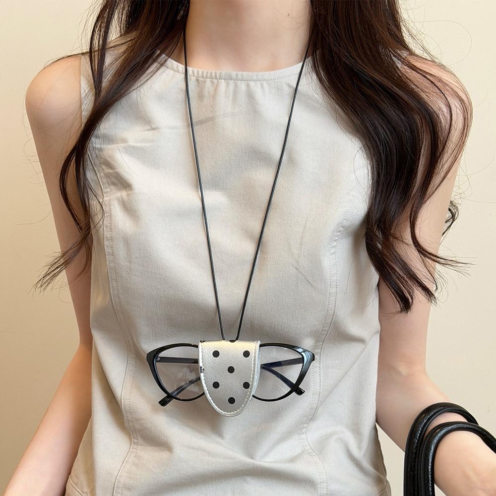 Leather Eyeglasses Storage Bag Pendant Decorative Glasses Clip New Wearable Eyewear Holder