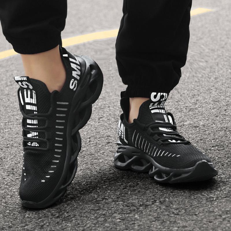 Sports Shoes Men's Breathable Fly Woven Men's Shoes Fried Dough Twists Soles Hollow Thick Soles Large Casual Shoes