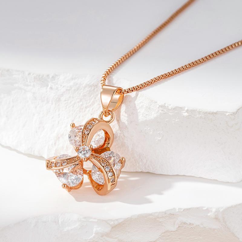 Crystal Flower Pendant Necklace For Women  Rose Gold Color Natural Zircon Accessories Daily Fine Ethnic Jewelry