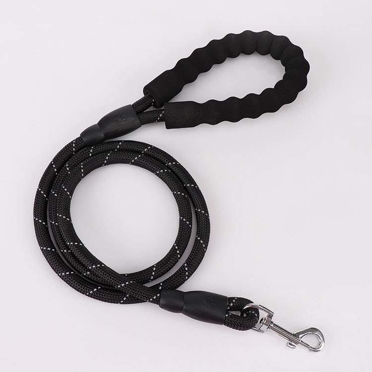 Pet Leash Dog Nylon Reflective Spring Explosion Proof Pulling Round Rope Pet Supplies