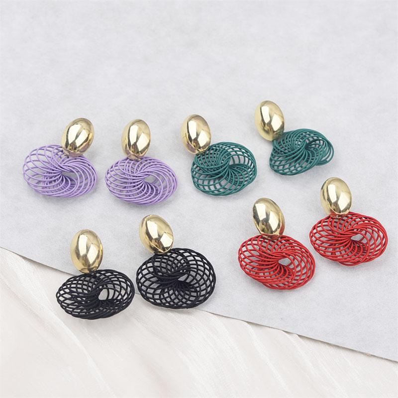 Bohemian Hollow Net Pendants Women's Dangle Earrings Purple Red Screw Spiral Hanging Earrings Metal Oval Top Drop Earrings