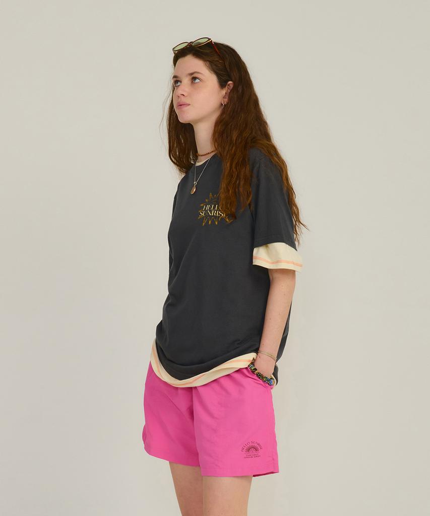 HELLO SUNRISE Hs Sunburst Icon Tee_Charcoal