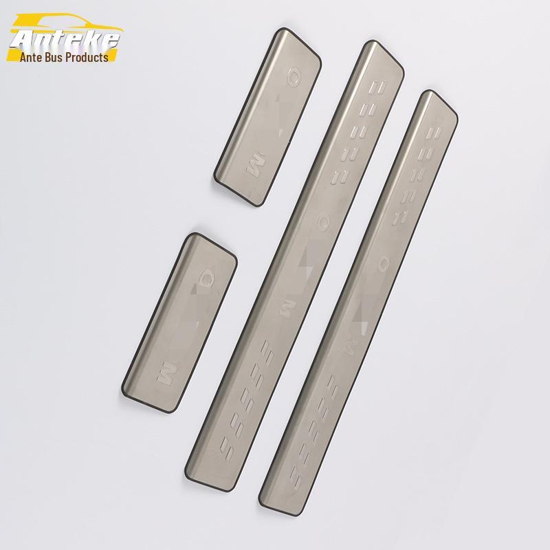 Fit for 13 Mondeo Models: Sill Strip, Bumper Trim, Trunk Pedal Bright Strip Modification Accessories