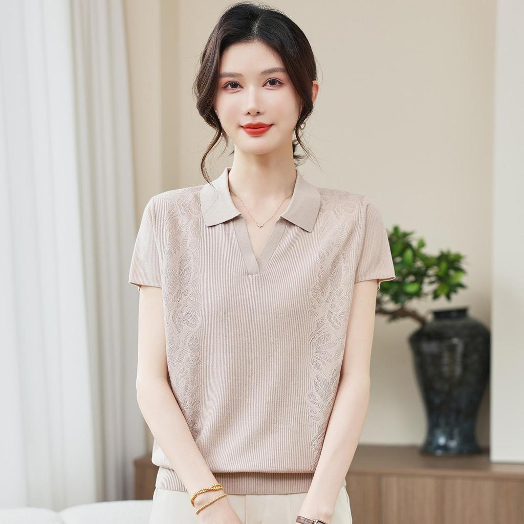 Mom's Summer Lapel Loose Knit Ice Silk Top - Elegant, Age-Reducing, Short-Sleeved T-Shirt for Middle-Aged Women