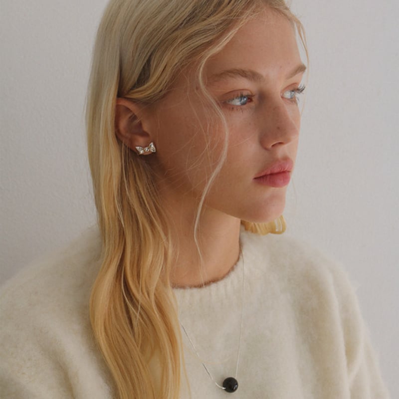 STUDIO LEIGH RIBBON EARRING