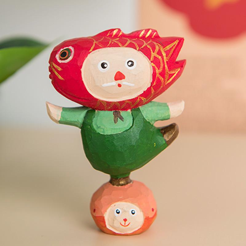 Wooden Craft Handcrafted Desktop Decor For Gift Giving And Celebrations With Unique Design