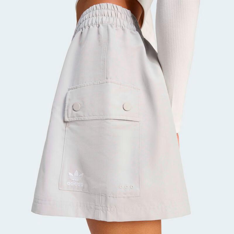 Adidas Originals Women's ESS C Shorts Woven Shorts KD1422