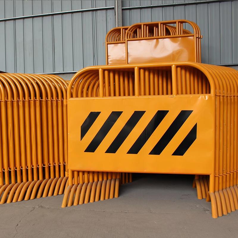 Iron Horse Safety Construction and Isolation Barrier Fence