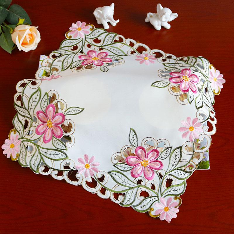 

Европейский атласный цветок Вышитая скатерть чехол для стола свадьба чай скатерть вечеринка кухня Рождество украшение стола и аксессуары square 40cm