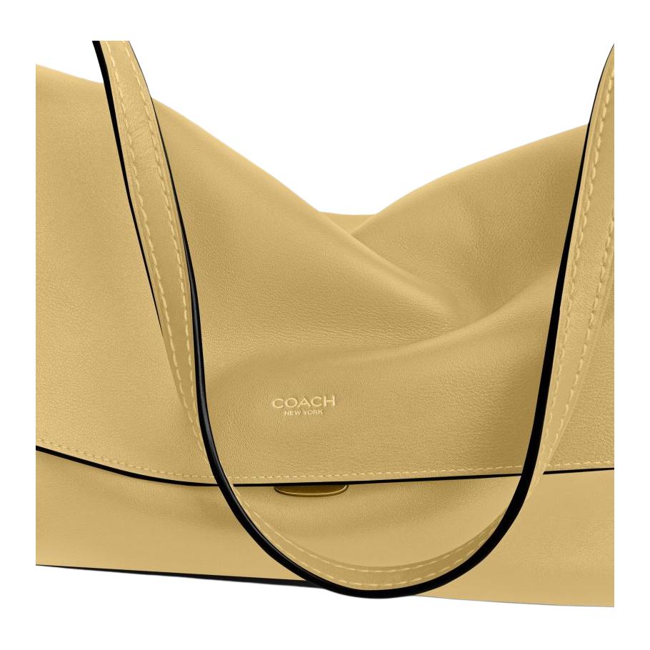 Coach Chelsea 36 Logo Lock Closure Leather Shoulder Bag Large Women shoulder bag Vanilla CDS62-B4VN