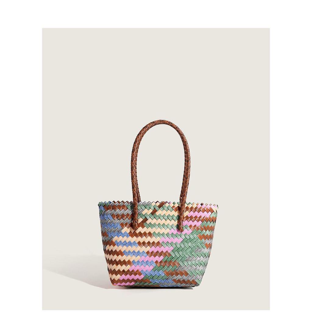 Handmade Rattan Woven Handbag: Retro Bamboo Straw Beach Basket