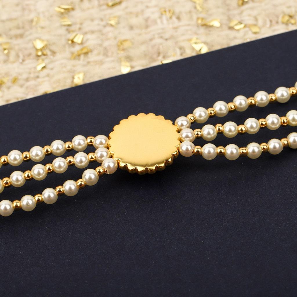 Latest Hot Brand Vintage Women's Necklaces Luxury Jewelry For Women Design Pendant Lady Party Three Layers Pearls Choker