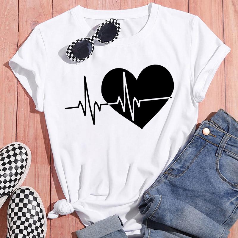 Sportswear Feminine Short Sleeve White Tshirt Clothes Heart Graphic Print T-Shirt Leisure Summer O-Neck Oversized Top Popular T