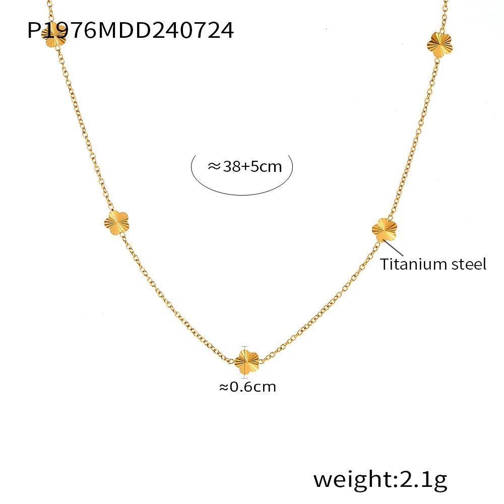 Personality Simple Stainless Steel Gold Color Five-petal Flowers Necklace for Women Trend Temperament Does Not Fade Jewelry Gift