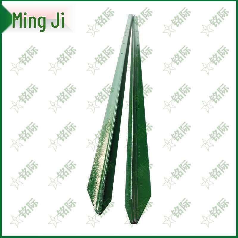 Cast Iron Triangle Fence Posts