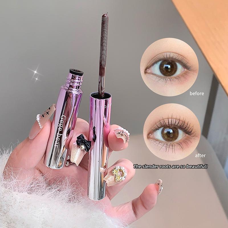 

Gege Bear Eye Fiber Warp Voluminous Mascara чорний