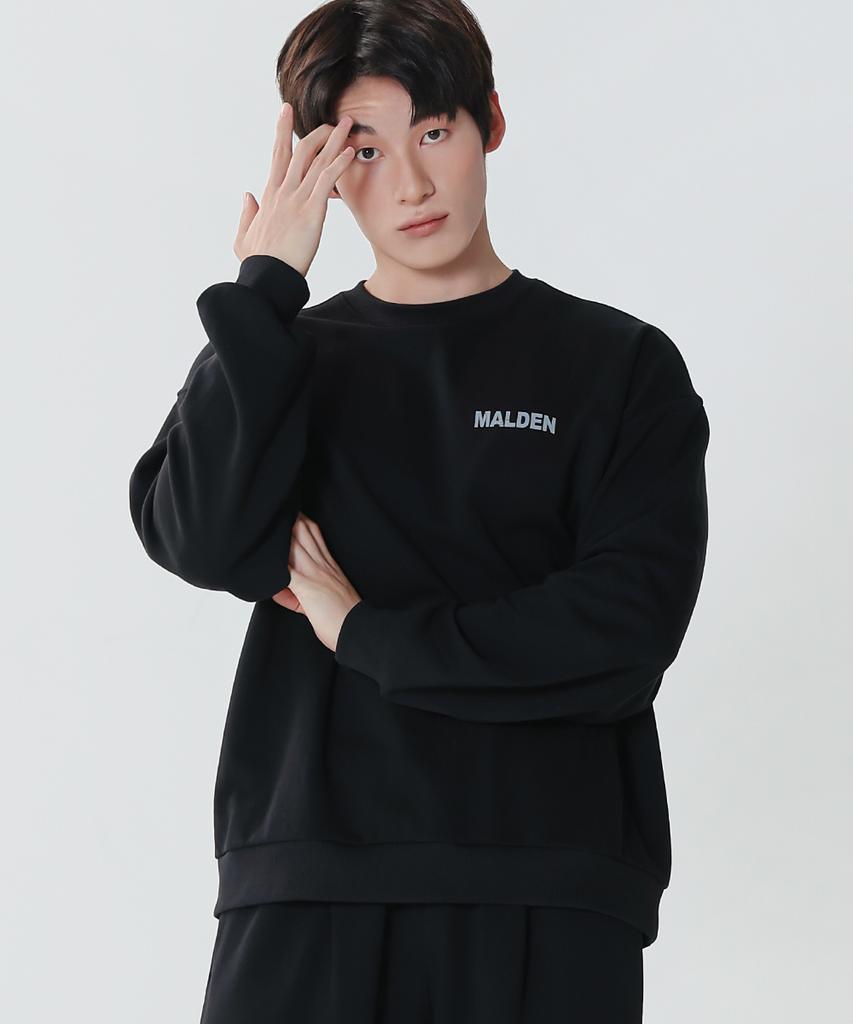 Moldeun Crack Oversized Sweatshirt