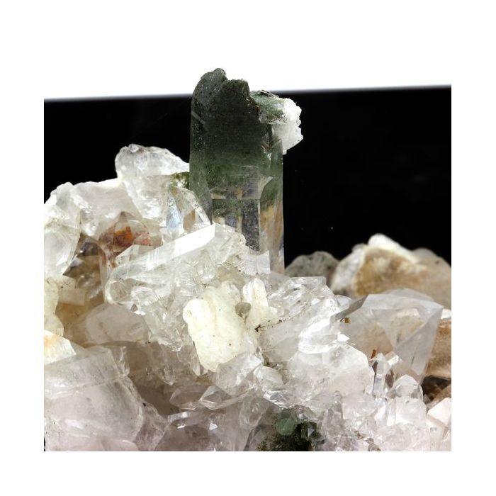 Pierres et Minéraux. Calcite, Quartz, Albite. 3626.0 ct. Massif des Grandes Rousses, Isère, France.