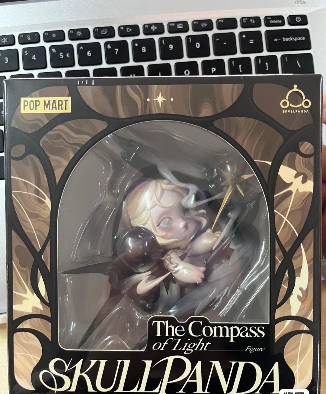 SKULLPANDA Light s Longitude and Latitude Limited Edition Figuremaking Collectible Sp Limited Edition Hanging Card