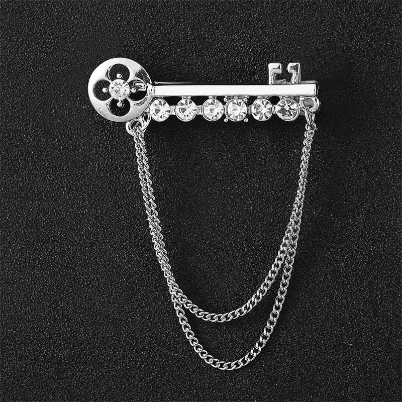 Men's Vintage Wings Brooch: Korean Chain Lapel Pin & Flower Corsage Badge.