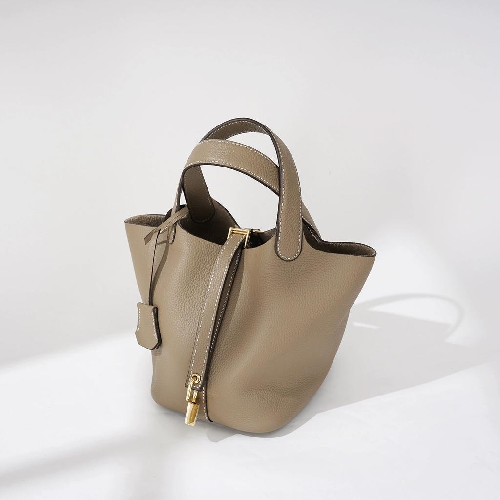 Women's Fashion Solid Color Leather Handbag with Lock Design, Casual Versatile Daily Shoulder Bag, Perfect Gift Purse