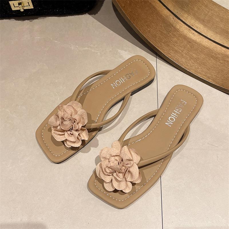 Summer wear retro flower slippers women's new with skirt flat bottom seaside beach sandals
