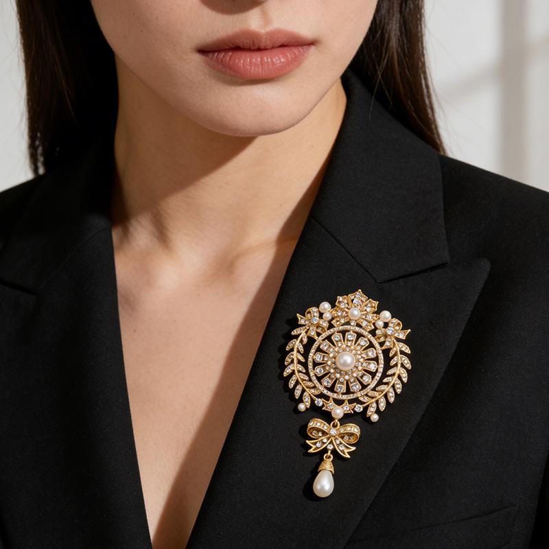 Fashion Teardrop Brooch Large Flower Bridal Brooch Party Banquet Wedding Pin Jewelry