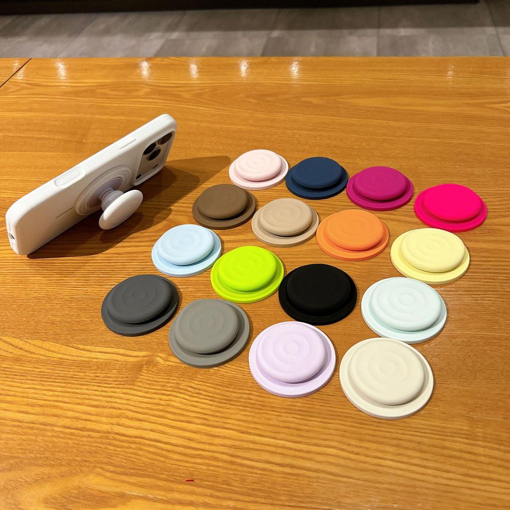 iPhone Case Holder with Wave Pattern, N52 Strong Magnetic Suction, Liquid Silicone, Airbag Support, and Telescopic Design
