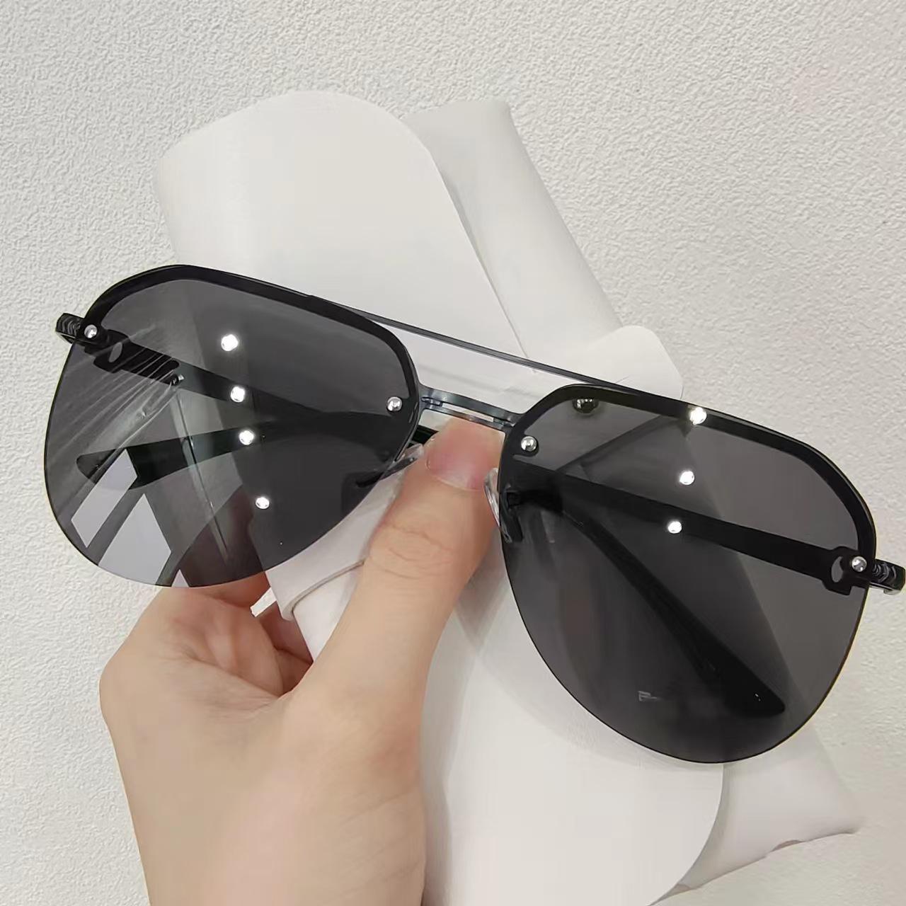 

Women s Fashion Double-Bridge Half-Frame Metal Sunglasses - Unisex Sun Protection Model 9258