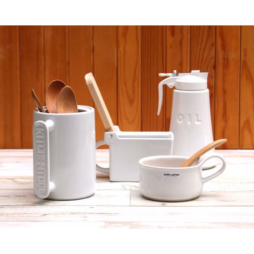 ZERO JAPAN Kitchen Tool Chopstick Holder, White, BKH-01 WH, W100 X D135 X H143mm