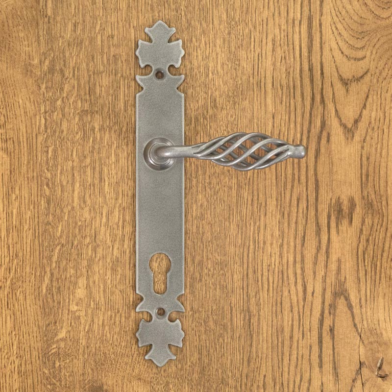 LAGOS door handle with plate for 90mm insert, STEEL