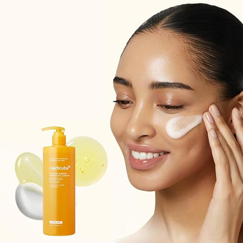 Medicube Kojic Acid Turmeric Purifying Gel Cleanser 500ml