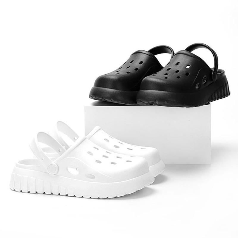 Lucyever Summer Outdoor Hole Shoes for Women 2024 Solid Closed Toe Clogs Beach Slippers Woman Eva Non-Slip Cloud Slides Female