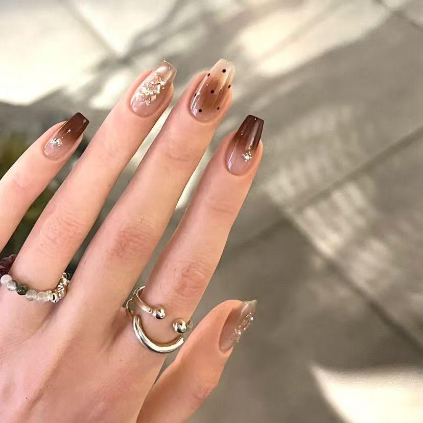 

Handmade Gradient Blush Cat Eye Press-On Nails: Versatile Design for Enhanced Atmosphere & Radiance Medium