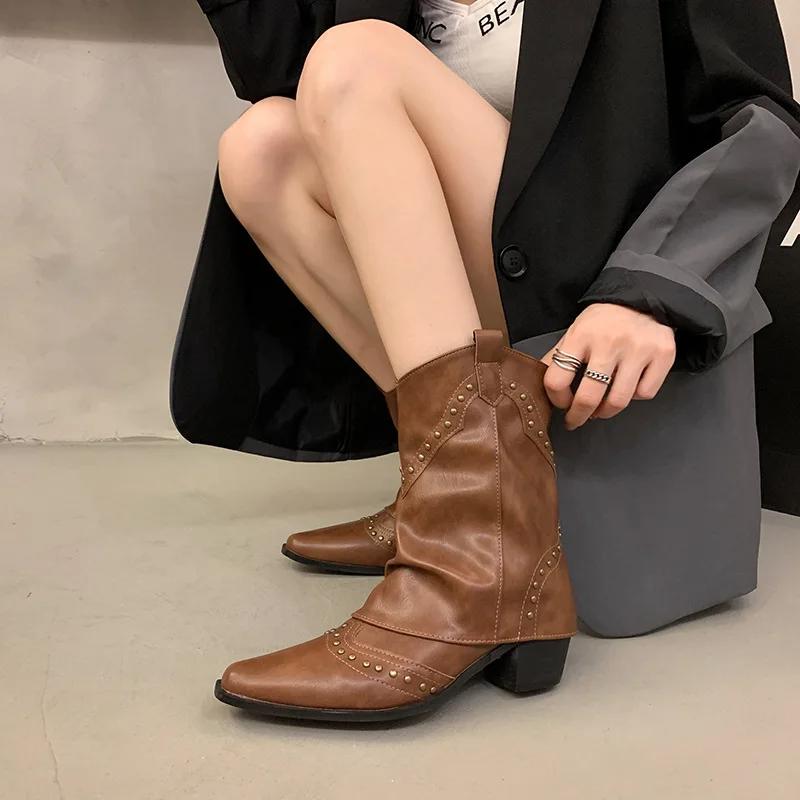 

Spring and Autumn New Retro Windproof Long tube Boots with Thick Heels Riveted Pants Versatile Pointed Boots 40