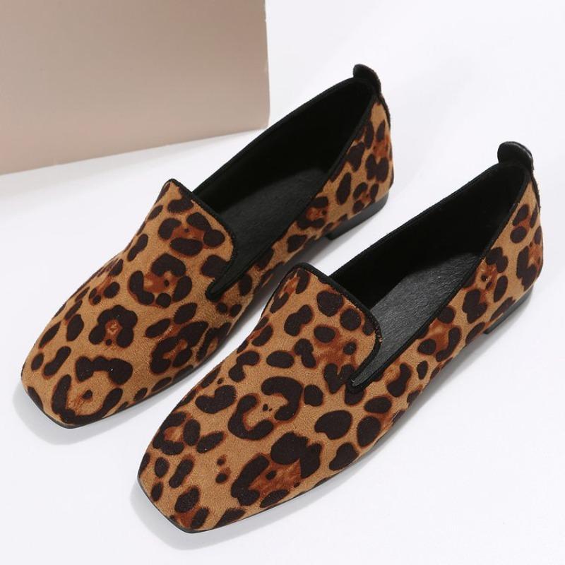 Women's Plus Size Leopard Print Slip-On Casual Flats Lightweight Comfortable Spring Summer New Wholesale