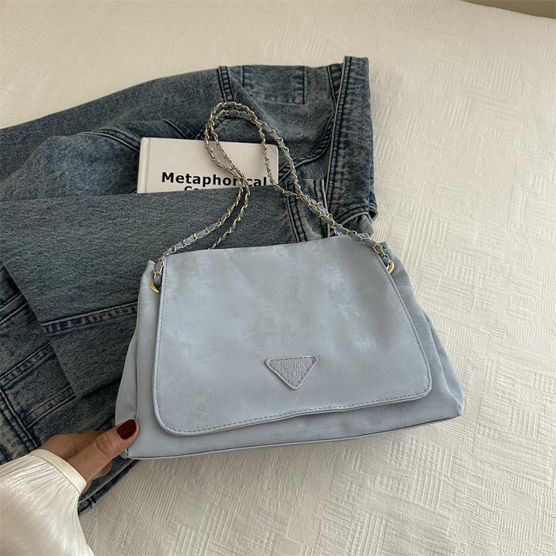 

2024 летняя новая модная простая сумка через плечо большой вместимости в иностранном стиле простая модная сумка через плечо большой вместимости синий