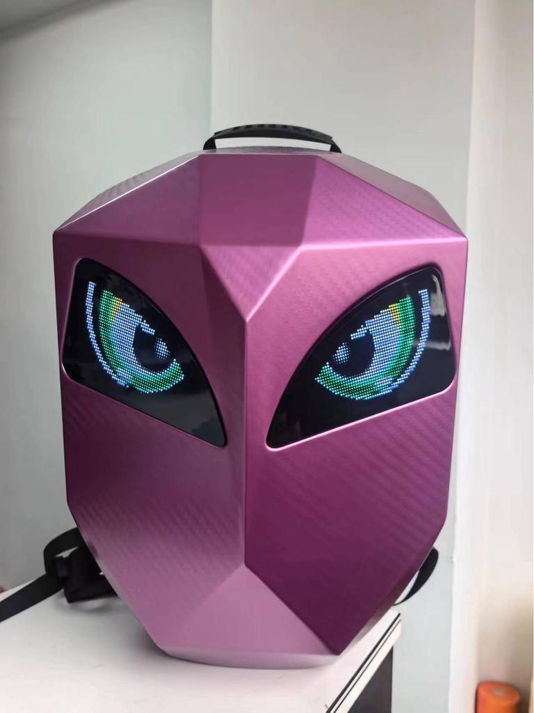 18-Zoll Smart LED Iron Man Motorradrucksack - Coole Nylon Helmtasche