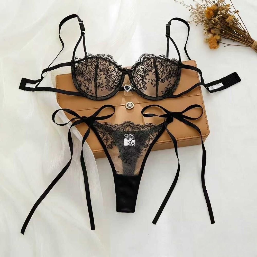 Hollowed-out Thong Bra Suit Lace-up Underwear Sets Versatile Lace Lingerie Set Valentine's Day