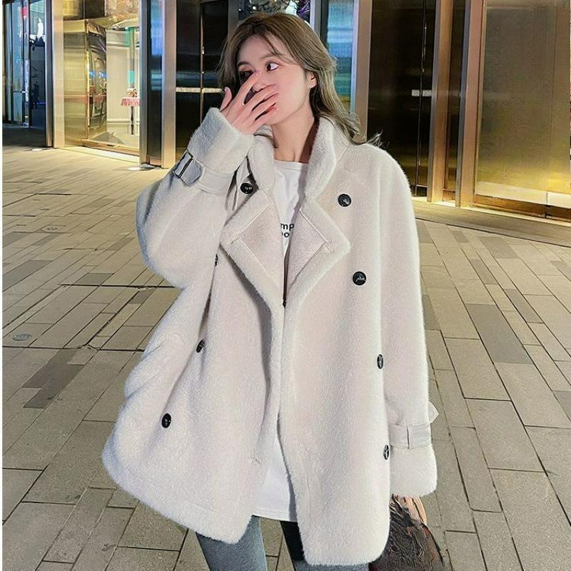 

Осень и Зима Имитация Норки Бархат Толстый Мех Цельный Ягненок Шерсть Свободное и Тонкое Пальто Женское Средней Длины XS бежевый