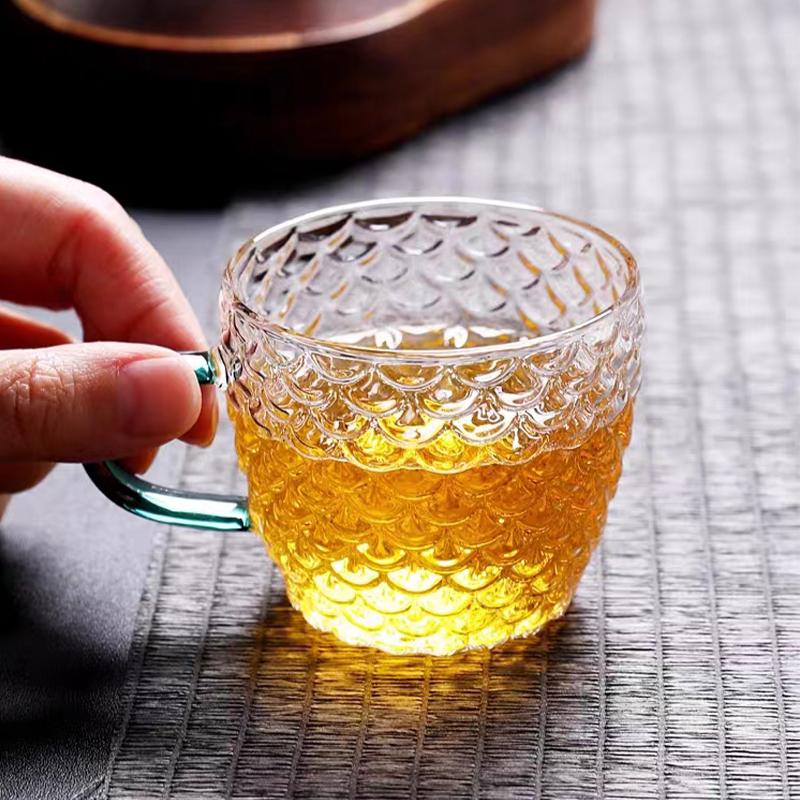 Hey LiLac 100ml Fish Scale Pattern Lead-free Borosilicate Heat-Resistant Glass Handle Cup