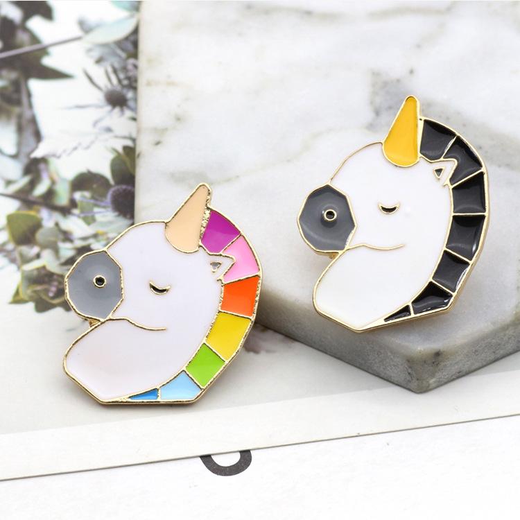 Unisex Cute Cartoon Brooches Elegant Cartoon Animal Horse Head Breastpin Birthday Xmas Gift