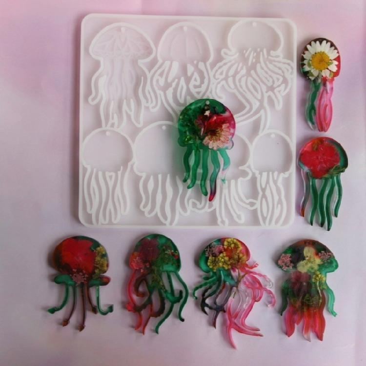 Professional Grade Silicone Jellyfish Pendant Mold For Long Lasting Use In DIY Artisanal Jewelry Production