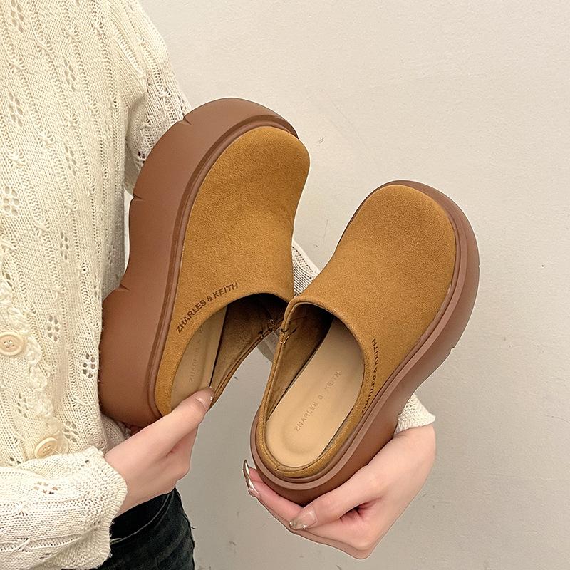 

Женские туфли на плоской подошве на платформе, повседневная обувь, весна-осень 2025, новые шлепанцы с открытой пяткой, замшевые женские мюли, нескользящие шлепанцы 39 коричневый