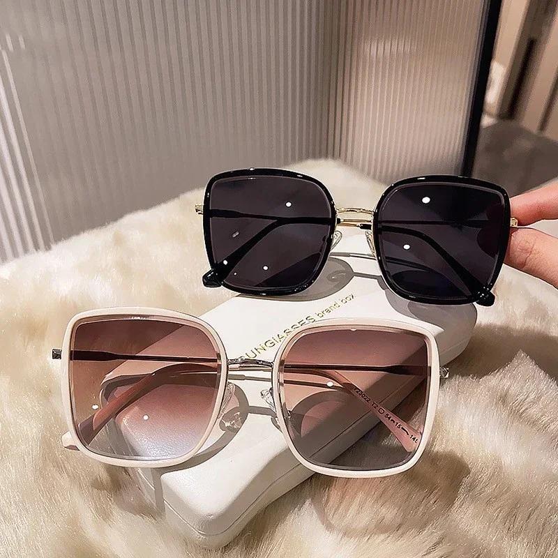 Men Women Oversized Frame Sunglasses Retro Gradient Ocean Sunglasses Fashion Travel Beach Photography Senior Sunglasses