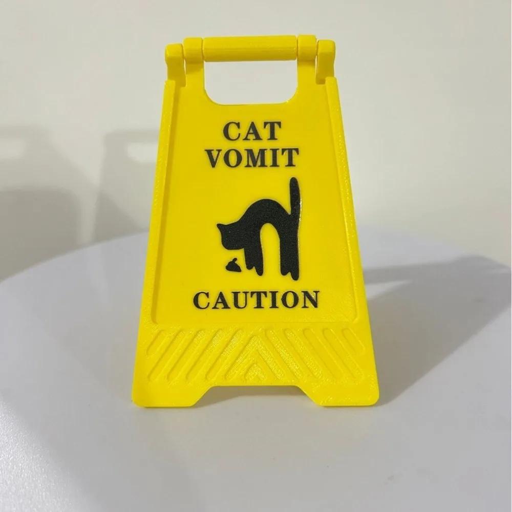 Fashion Funny Cat Vomit Sign Bright Yellow Unique Design Warning Sign Gift Dog Vomit Sign Desk Decoration