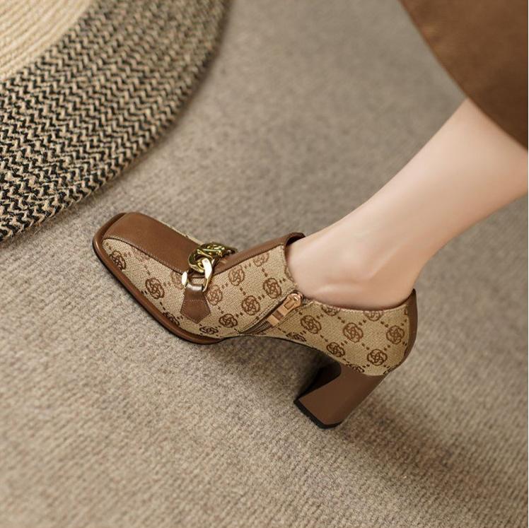 

Модные роскошные дизайнерские женские туфли на высоком каблуке с квадратным носком и металлическим декором. Туфли на блочном каблуке для женщин. 36 коричневый