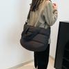 New Large Capacity Autumn and Winter Cloud Fashionable Underarm Space Cotton One Shoulder Crossbody Tote Women's Bag