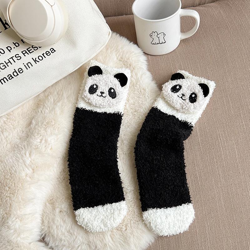 

Women s Cute Coral Velvet 3D Panda Socks – Warm Mid-Calf Home Floor Socks for Autumn & Winter Sleeping. Size 35-39