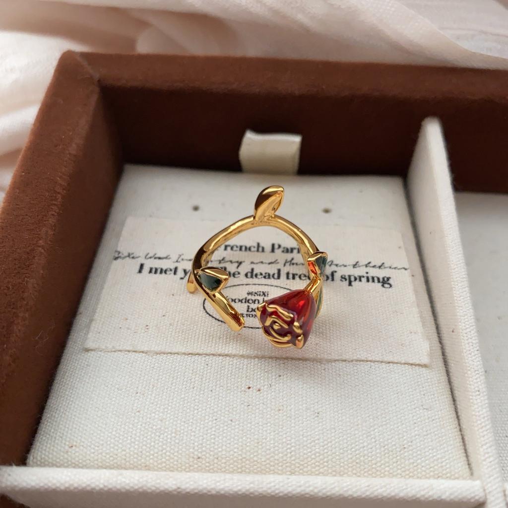 French Romantic Style Niche Design Temperament Blogger With High Sense Ring Retro Simple Resin Brown Ring